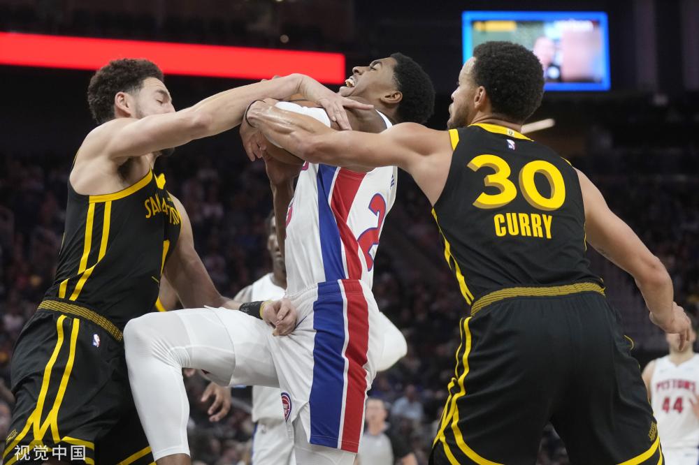 中国男篮终 中国男篮终