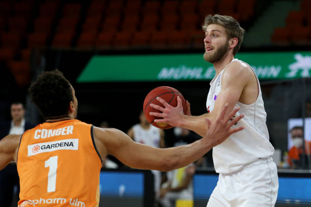 以避免重蹈 以避免重蹈