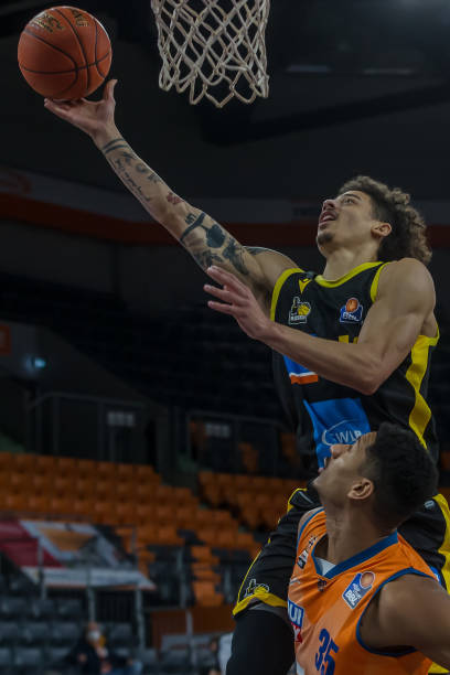 又一代的球 又一代的球